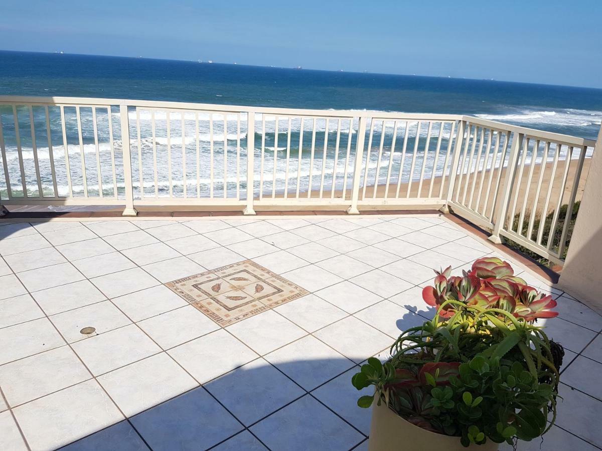 Umdloti Beach Apartment Exterior foto